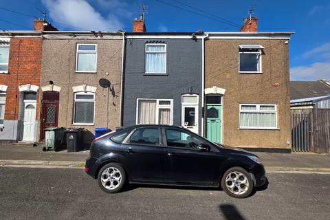 3 bed property, in Castle Street, £64,995