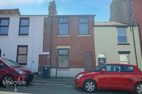 3 bed property, in Marsden Street, £80,000