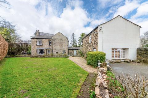 4 bed property, in Heaton Road, £650,000
