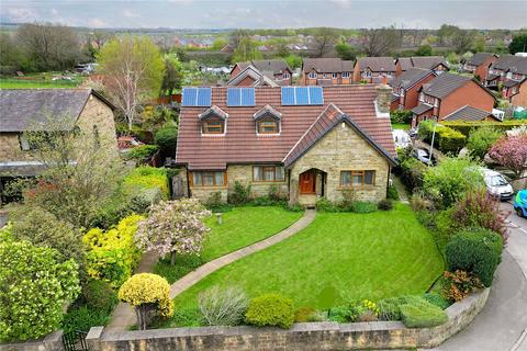 5 bed property, in Leeds Road, £550,000