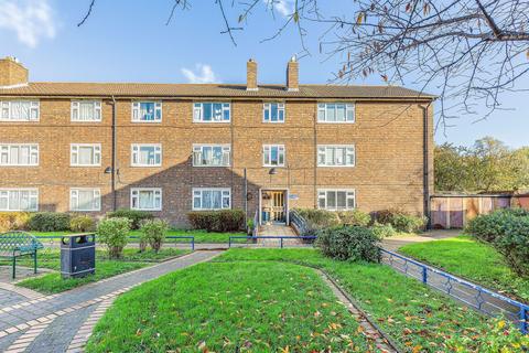 2 bed property, in Florence Road, £450,000