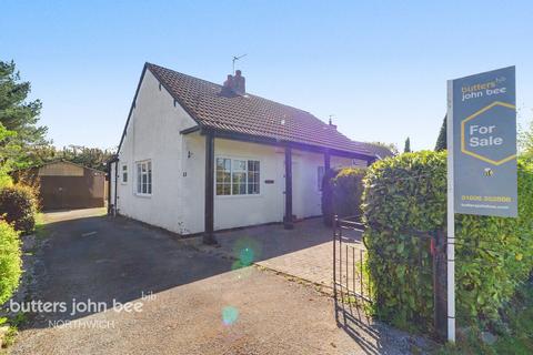 2 bed property, in School Road, £220,000