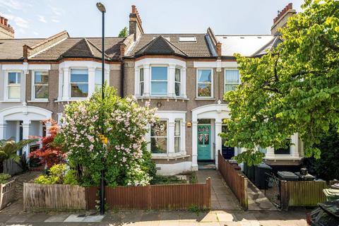 4 bed property, in Marler Road, £1,075,000