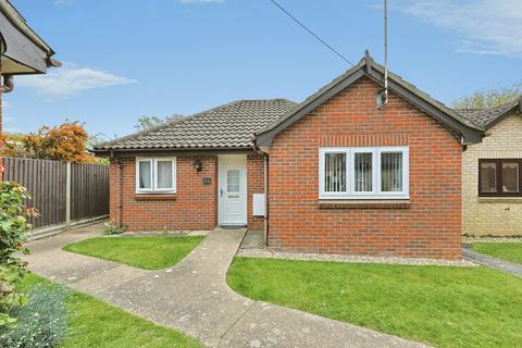 2 bed property, in Catton Court, £240,000