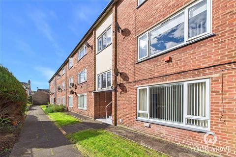 2 bed property, in Croftside, £125,000