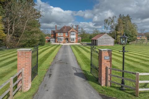 6 bed property, in Tapster Lane, £1,100,000