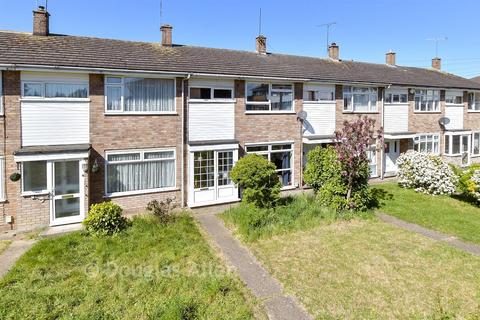 3 bed property, in Cowdray Way, £400,000