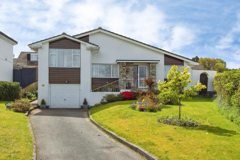 3 bed property, in Athelstan Park, £280,000