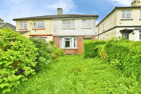 3 bed property, in Beacon Park Road, £190,000
