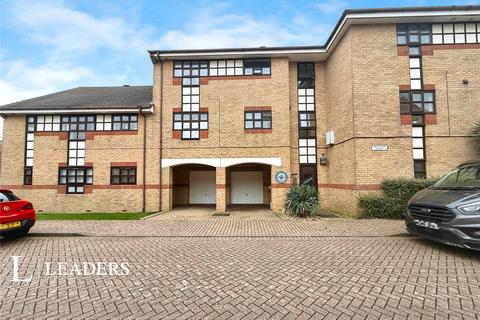 2 bed property, in Emerald Quay, £300,000