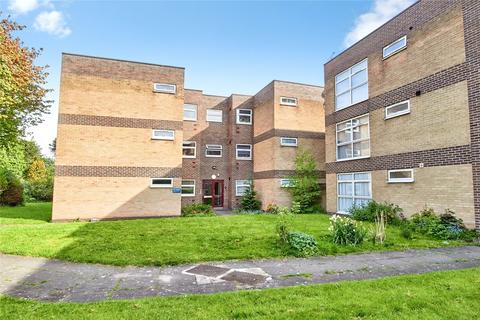 2 bed property, in Alcester Road South, £110,000
