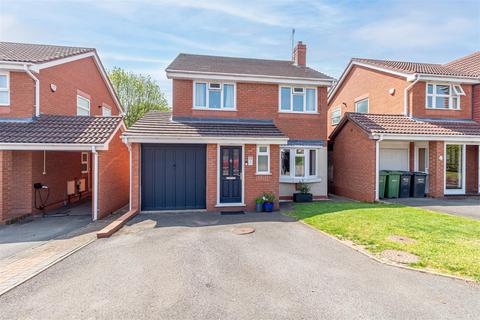 4 bed property, in Draycote Close, £410,000