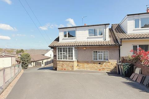 4 bed property, in Blakehill Terrace, £210,000