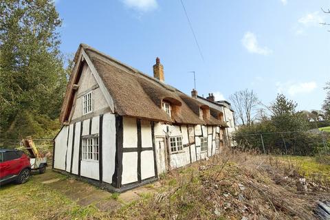 3 bed property, in Marton Sands, £210,000