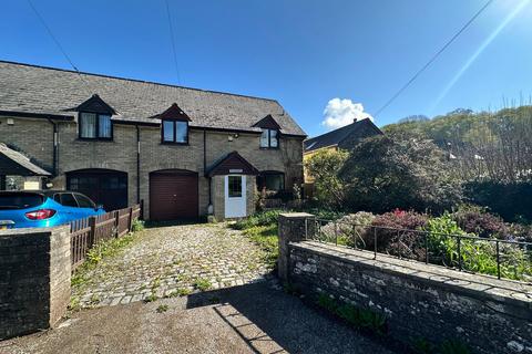 3 bed property, in Bwlch, £220,000