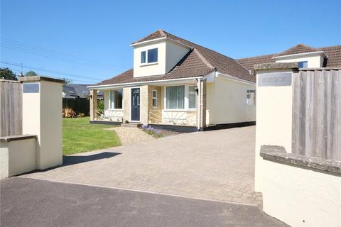 4 bed property, in Four Bedroom House in Holcombe, £695,000