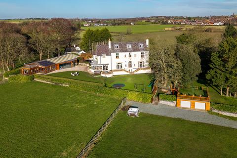 6 bed property, in Mill Lane, £3,500,000