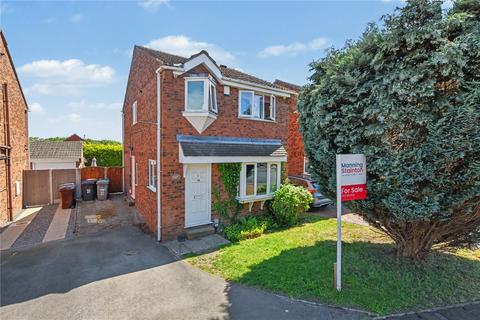 3 bed property, in Arthington Close, £285,000