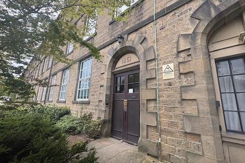 2 bed property, in Carleton Mill, £179,950