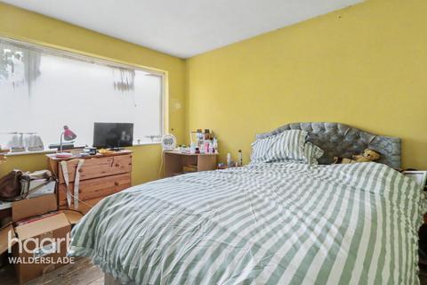 4 bed property, in Opal Green, £250,000