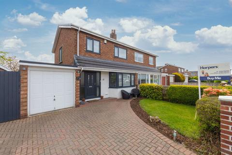 3 bed property, in Riversdale Avenue, £185,000