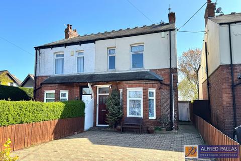2 bed property, in West Meadows Road, £279,950