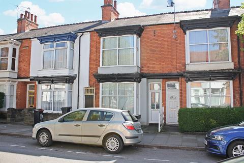 3 bed property, in Eastleigh Road, £210,000