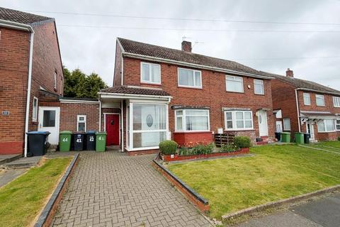 3 bed property, in Lichfield Road, £94,950