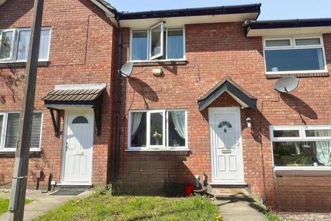 2 bed property, in Kilsby Close, £125,000