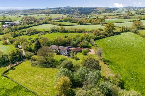 5 bed property, in Clyst St. Lawrence, £1,100,000