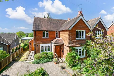 5 bed property, in Station Road, £675,000