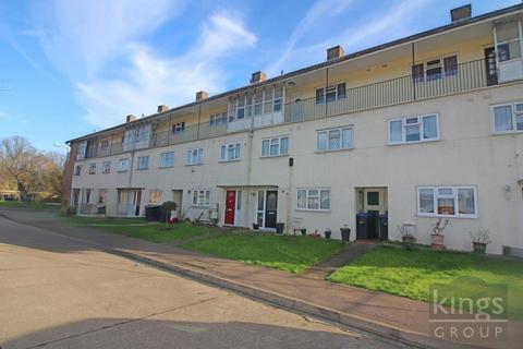 1 bed property, in Blackbush Spring, £155,000