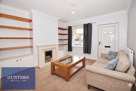 2 bed property, in Spencer Street, £115,000