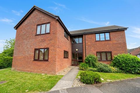 Studio, in Henry Blogg Road, £70,000