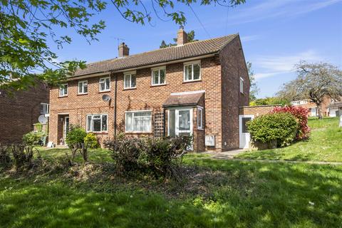 3 bed property, in Bushy Hill Drive, £500,000