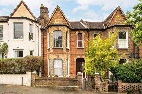 4 bed property, in Elliscombe Road, £900,000