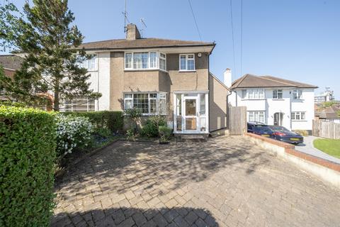 3 bed property, in Dickens Close, £835,000