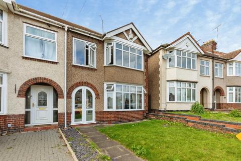 3 bed property, in Walsgrave Road, £225,000