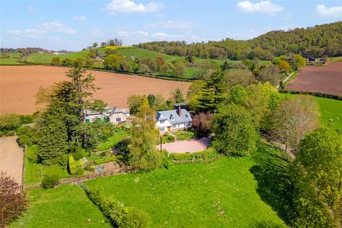 4 bed property, in Malpas, £1,200,000