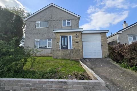 3 bed property, in Ffordd Eryri, £295,000