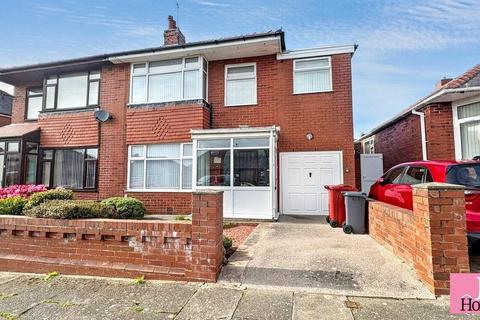 3 bed property, in Monks Vale Grove, £210,000