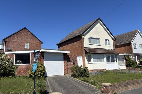 3 bed property, in Stanhope Way, £320,000