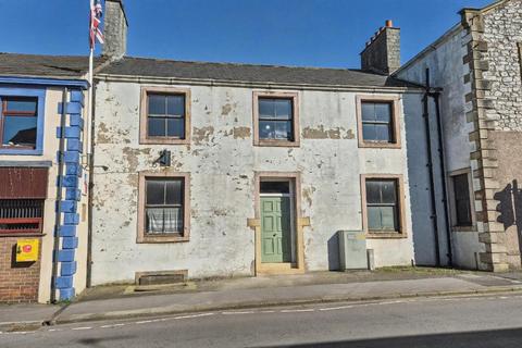 4 bed property, in Whalley Road, £250,000