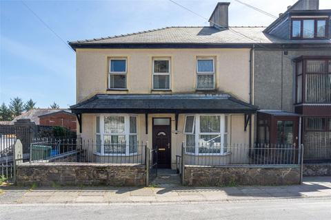 3 bed property, in Tanygrisiau, £159,950