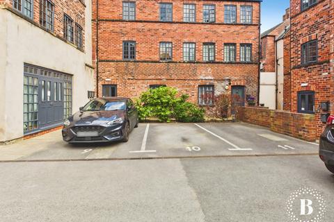 1 bed property, in Cutlery Works, £90,000
