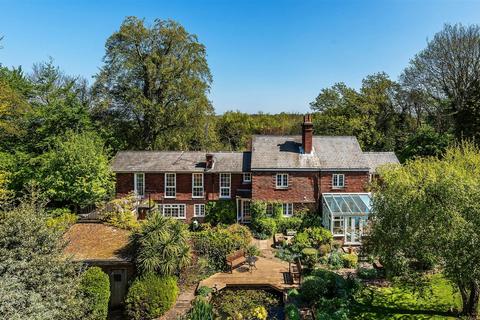 5 bed property, in Chapel Lane, £1,999,950