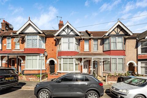 6 bed property, in Granville Road, £550,000