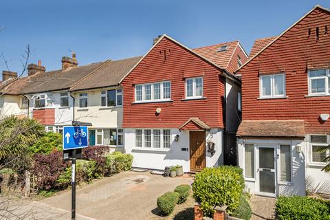 6 bed property, in Brockley Rise, £1,100,000