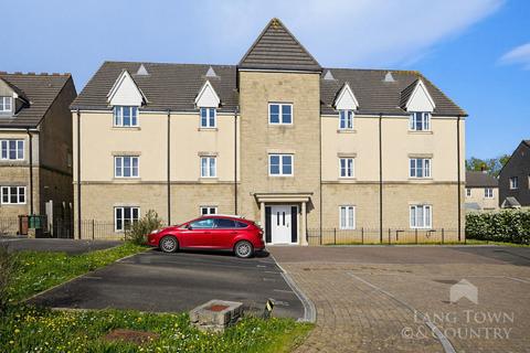1 bed property, in Claytonia Close, £110,000