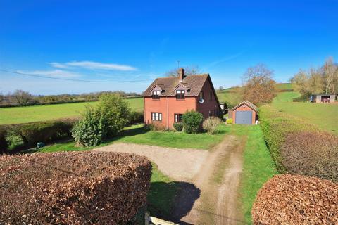3 bed property, in Breinton, £425,000
